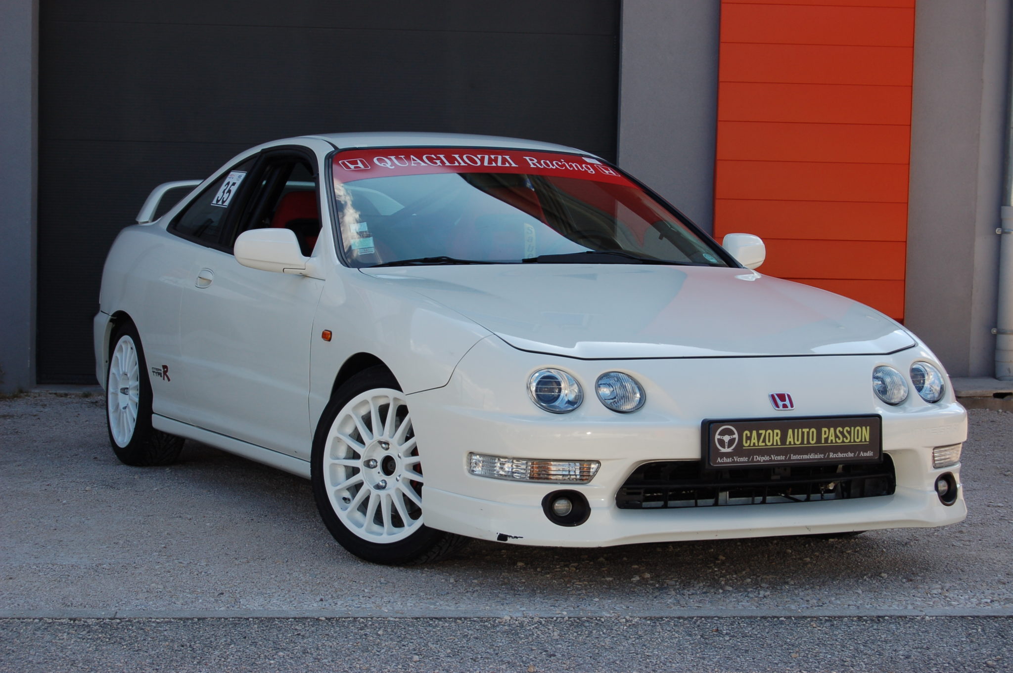 Honda Integra Type R DC2 préparée par Quagliozzi Racing - Cazor Auto ...